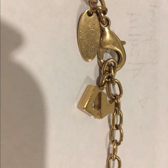 Long Louis Vuitton love letters necklace - Picture 4 of 8